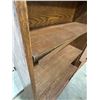 Image 8 : Wooden Bookshelves