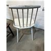 Image 8 : Vintage Wood Chairs