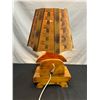 Image 2 : Fireplace Lamp