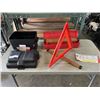 Image 1 : FLARE KIT AND BOAT BATTERY BOX