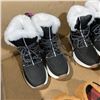 Image 2 : SIX PAIRS OF NEW SIZE 7 FOOTWEAR BOOTS AND COMFORT SHOES