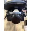 Image 2 : VINTAGE ROLLEIFLEX SL35 35MM CAMERA, WITH EXTRA LENSE, FLASH, HANDLE ETC