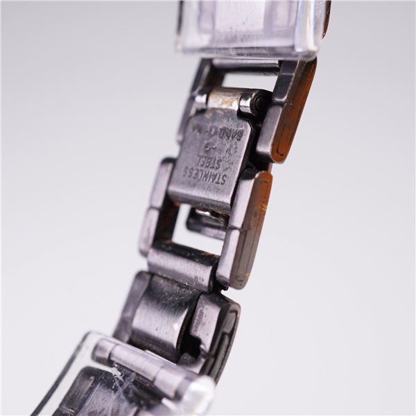 Pulsar Solar Wristwatch Black and Gold Tone