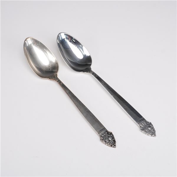 2pc Oneida Sterling Silver King Cedric Teaspoons
