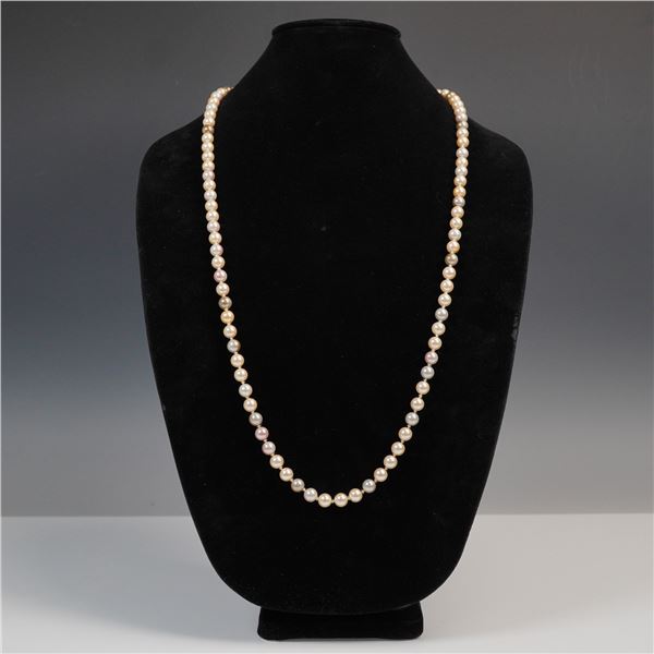 Costume Faux Pearl Necklace with Decorative Clasp