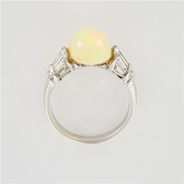 14kt White Gold Ladies Opal and Diamond Ring