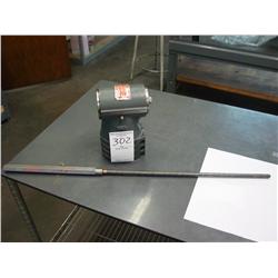 H&R R-8 VERTICAL MILL HORIZONTAL HEAD W/DRAW BAR