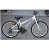 Image 1 : MOUNTAIN BIKE SUPERCYCLE SC1800 24-INCH