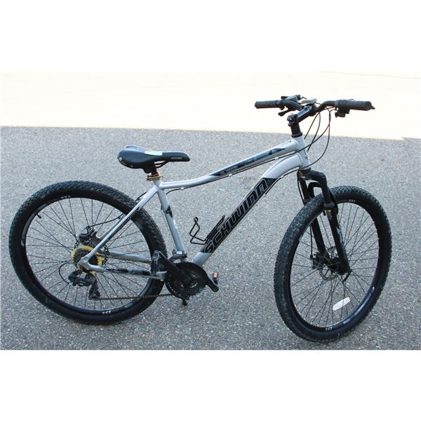 SCHWINN ALUMINUM COMP MOUNTAIN BIKE