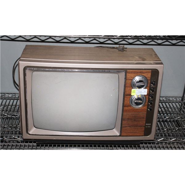 VINTAGE RCA XL-100 WOODGRAIN TUBE TV RETRO GAMER