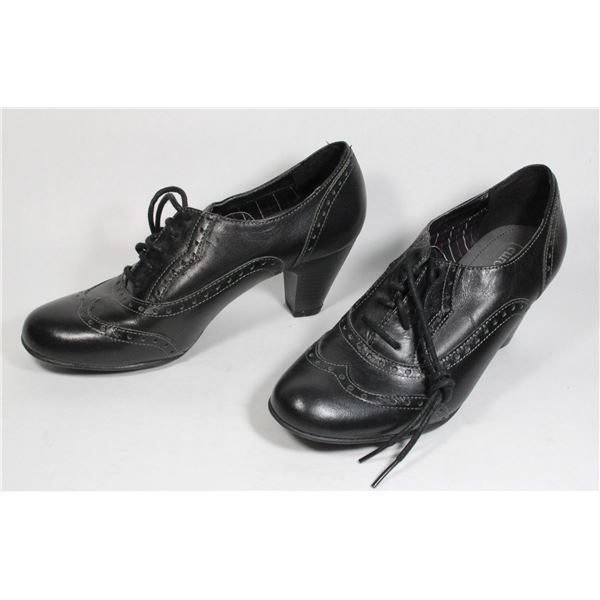 BLACK OXFORD STYLE LACE UPS WITH 2" HEEL SIZE 8