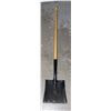 Image 1 : WOOD HANDLE FLAT SHOVEL