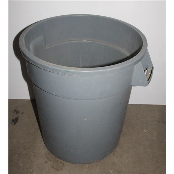 GREY ROUGHNECK GARBAGE CAN