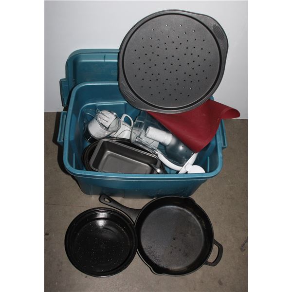LOT OF MISC. KITCHEN ITEMS