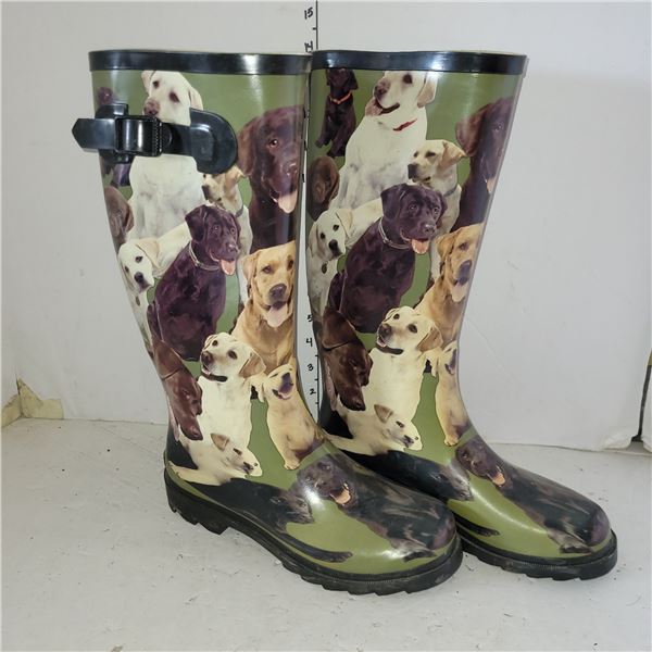 Pair of Ladies Itasca Dog Print Rubber Boots - Size 6