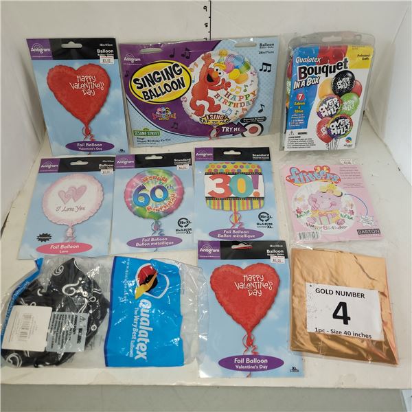 Lot of 10 Holiday Balloons Decorations - On Choice