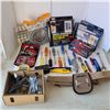 Image 1 : Homeowners Lot - Screwdrivers, Washing Machine Hose, Insulating Kit +++