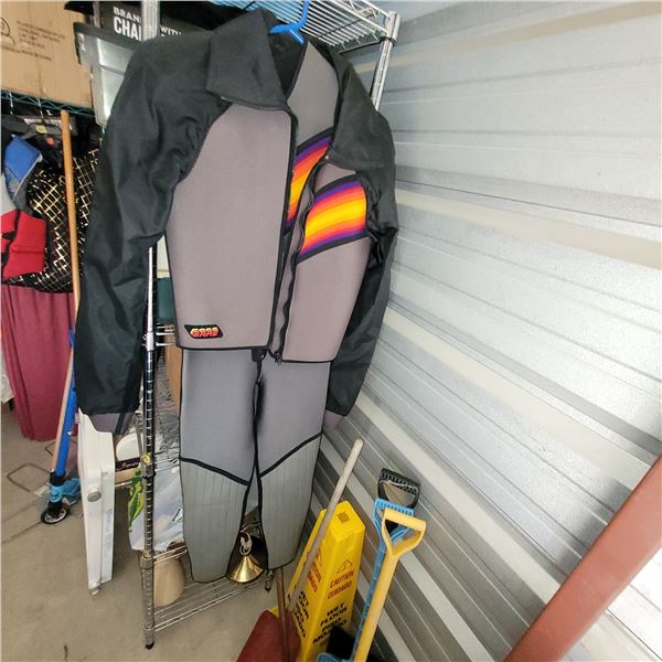 Matching Wet Suit & Jacket by Bare - Jacket Sz Medium, Wet Suit Sz Small