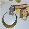 Image 3 : Cleopatra Accessory Hallowe'en Costume