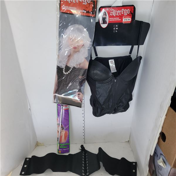 Adult Adultress Hallowe'en Costume