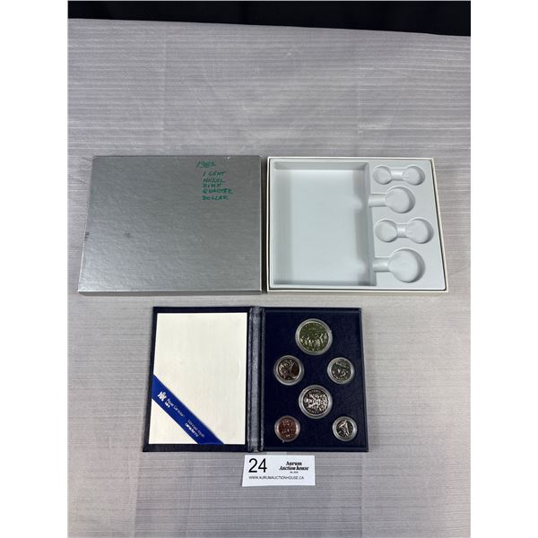 1982 Royal Canadian Mint Coin Set in Original Box