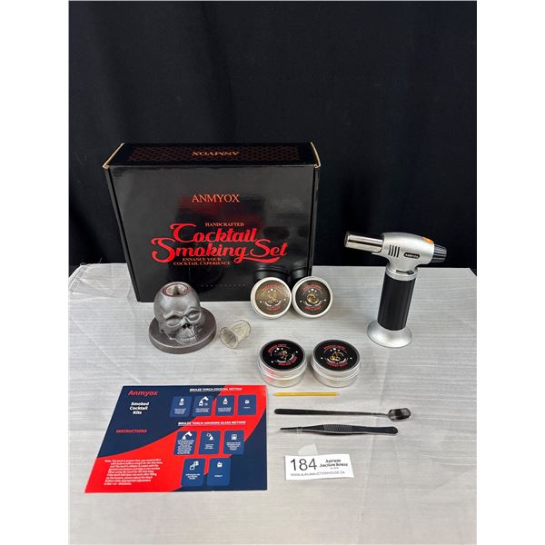New In Box Anmyox Hand Crafted Cocktail Smoking Set