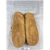 Image 4 : New/Unused Beaded Moccasins Lined
