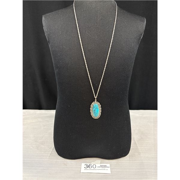 Turqouise Pendant w/ Chain Necklace
