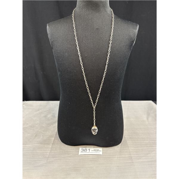 Silver Necklace w/ Pendant