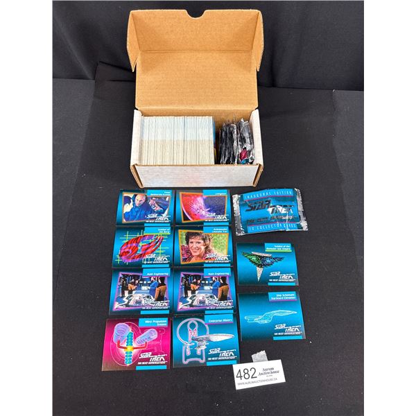 Lot of Star Trek TNG Trading Cards