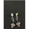 Image 2 : Pair of Vintage Sterling Silver w/ 6 Amber Stones Dangle Earrings
