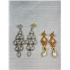Image 2 : 4 Pairs of Vintage Rhinestones + Pearls Earrings