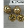 Image 2 : Pair of Vintage Unusual Huge Pearls Clip on Earrings