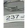 Image 2 : Bangle Whit Nail Design Hinged Unmarked
