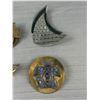 Image 2 : Variety of Vintage Metal Brooches