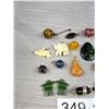 Image 2 : Misc Vintage Bone Amber Semi Precious Stone,+ Art Glass Pendants