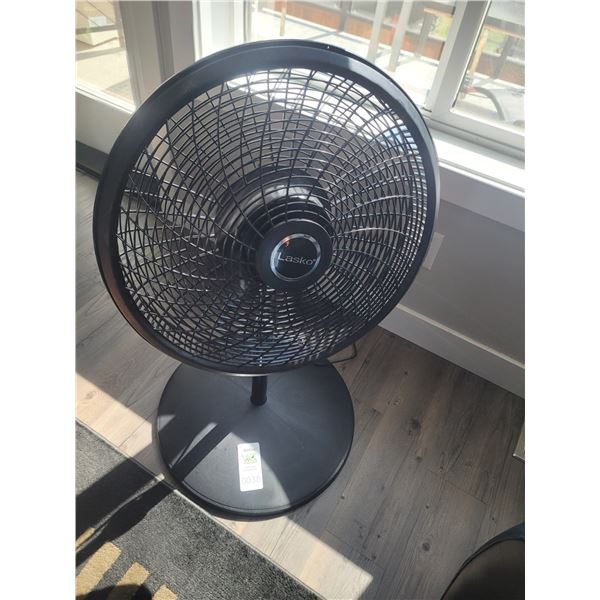 Lasko Fan B