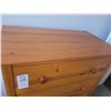 Image 3 : Chest of drawers C