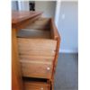 Image 5 : Chest of drawers C
