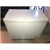 Image 1 : Frigidaire Chest Freezer B