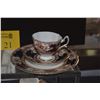 Image 2 : COLLECTION OF ASSORTED CHINA PLATES, CUPS & SAUCER SETS (37 PCS)