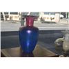 Image 2 : 14" ART GLASS VASE