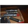 Image 2 : COLLECTION OF KNIVES & VINTAGE FLASHLIGHTS