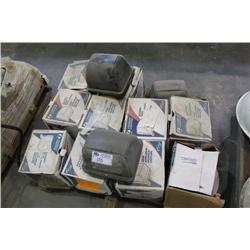 PALLET OF OUTDOOR LIGHTS