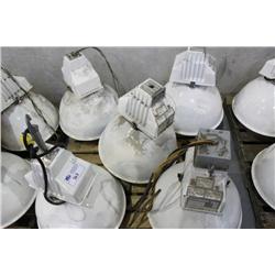 PALLET OF WAREHOUSE LIGHTS