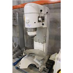 HOBART V1401 140 QUART MIXER