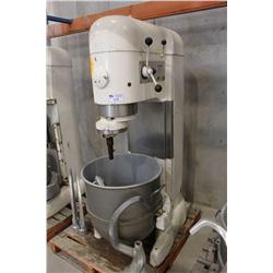 HOBART V1401 140 QUART MIXER
