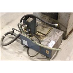 NORDSON GLUE MACHINE