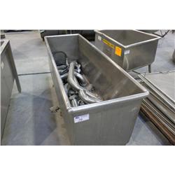 GERMICIDAL BATH TUB WITH S/S PIPES