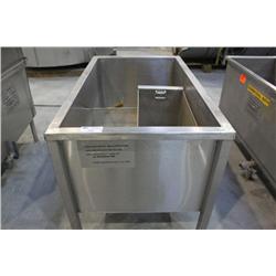 GERMICIDAL BATH TUB